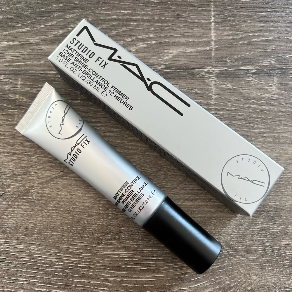 MAC Cosmetics Studio Fix Mattifine 12-Hour Shine-Control Primer 30ml